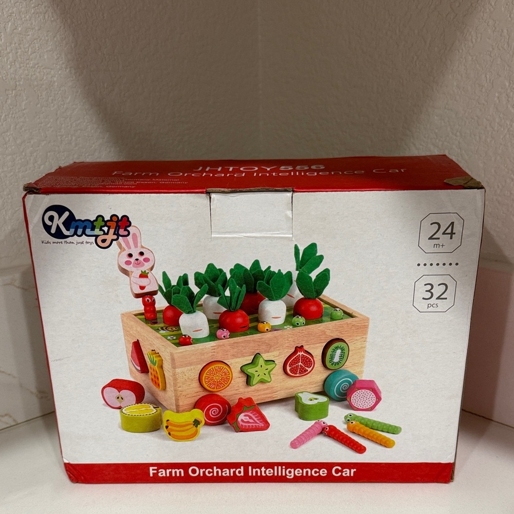 Farm Orchard Intelligence Car - Wooden Activity Toy in Natural Wood & Green - Picture 3 of 5
